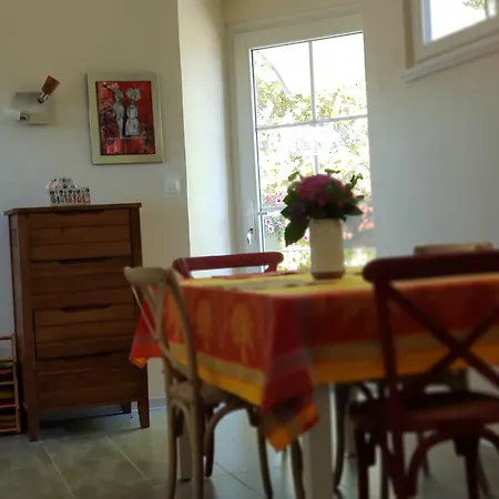 Alojamento de Acomodação e Pequeno-almoço La Roseraie Sentheim