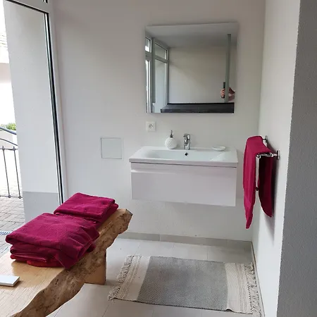 La Roseraie Alojamento de Acomodação e Pequeno-almoço