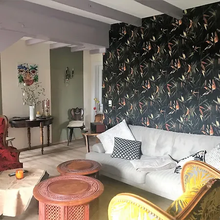 Alojamento de Acomodação e Pequeno-almoço La Roseraie