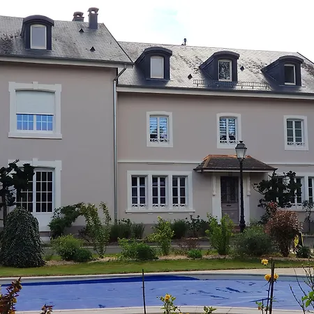 La Roseraie Oda ve Kahvaltı 4*
